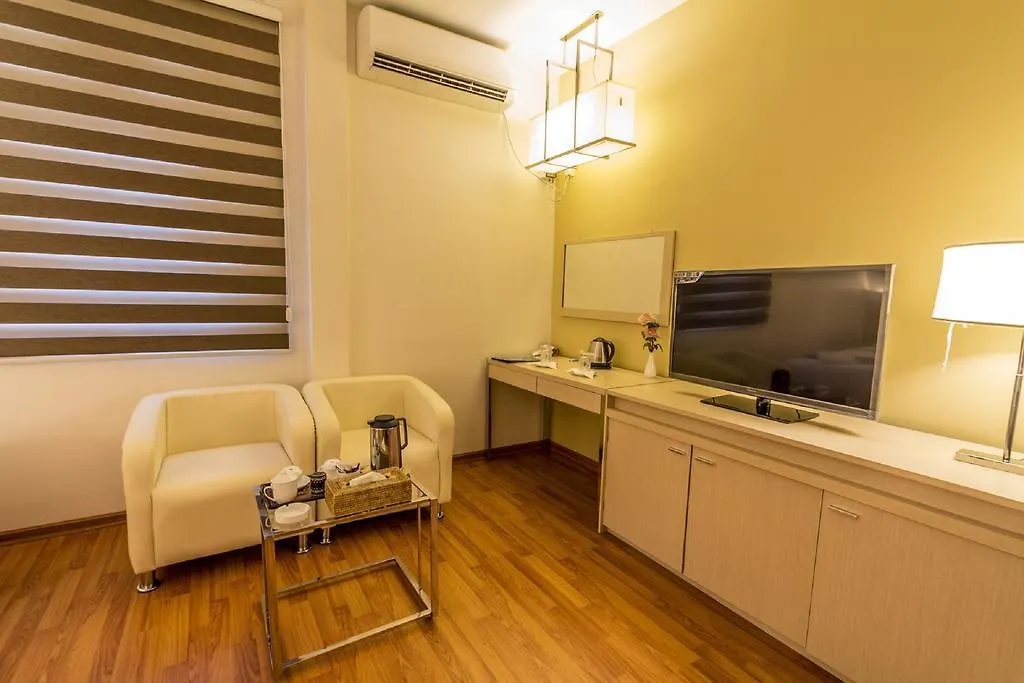 Hotel 7 Mile Yangon